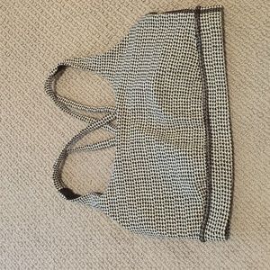 Lululemon energy bra